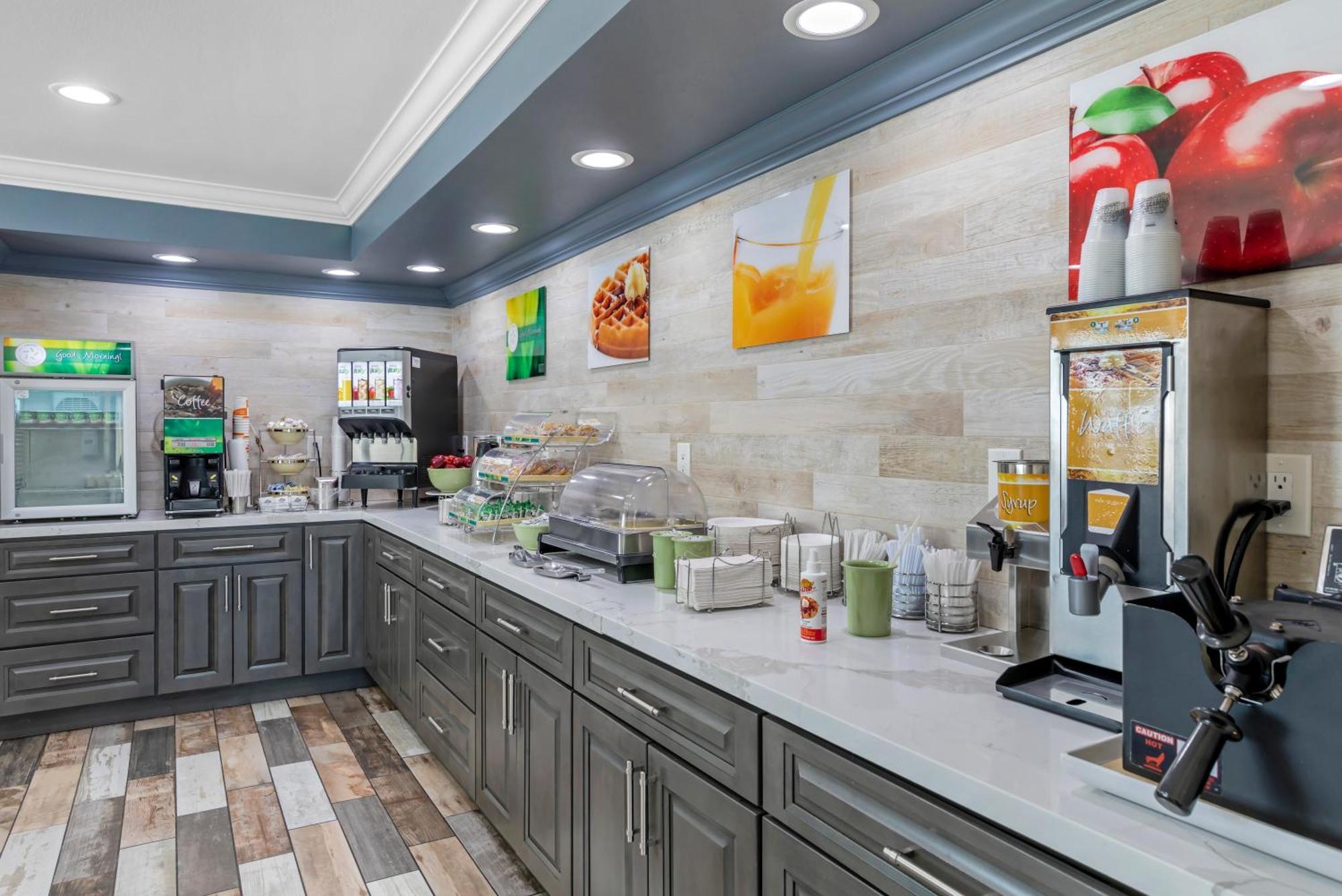 Quality Inn Kettleman City Near Hwy 41 Екстериор снимка