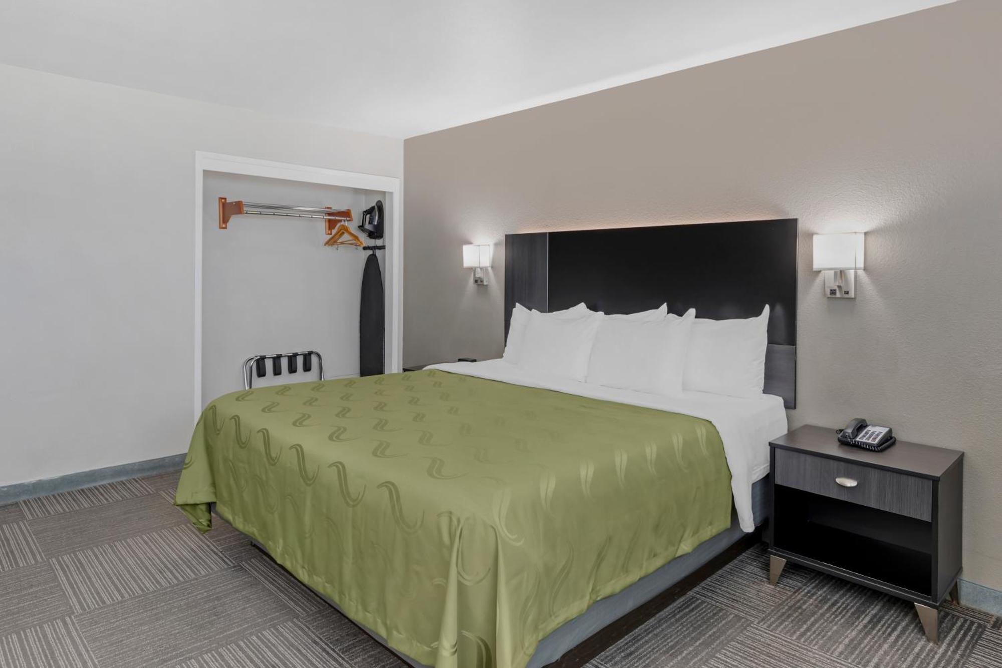 Quality Inn Kettleman City Near Hwy 41 Екстериор снимка